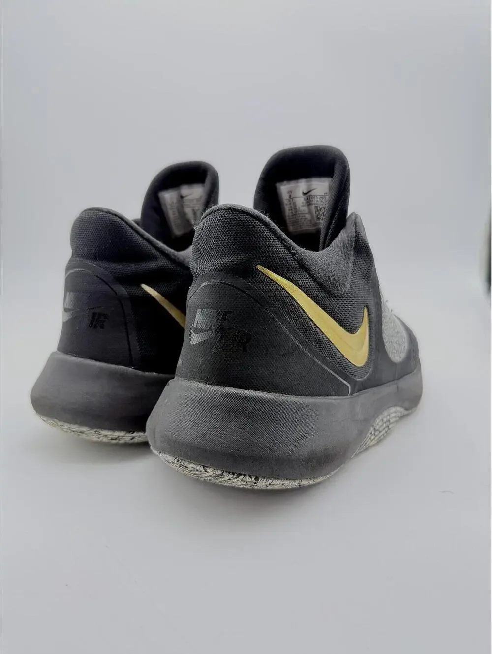 Nike Air Precision 2 'Black‎ Metallic Gold' Women's Basketball Shoe Size 8